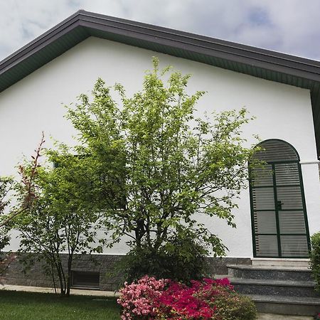 Il Giardino Di Fiorina Hotel Novate Milanese Exterior photo